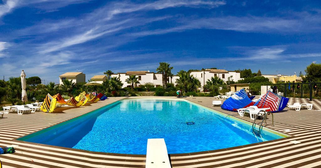 Case Vacanza Torre Lupa Марсала Экстерьер фото
